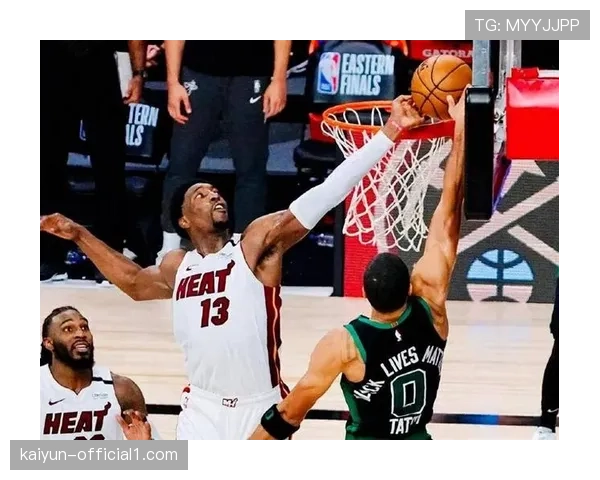 雷霆对手空位三分命中率后期升至40.4% 防守运气波动 雷霆对手空位三分命中率后期升至40.4% 防守运气波动